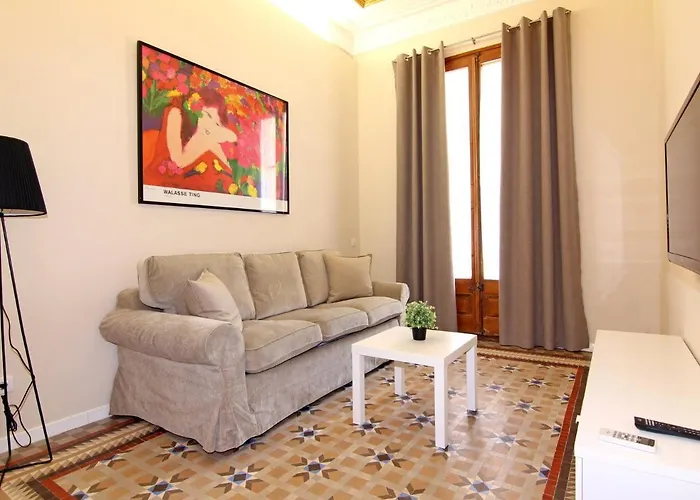Girona - Modernist Apartments Next To Paseo De Gracia