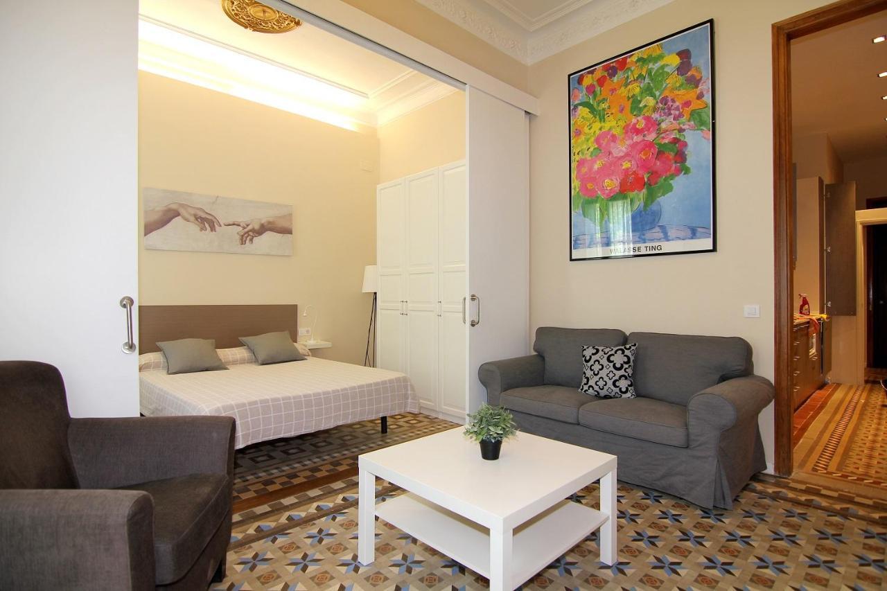 Girona - Modernist Apartments Next To Paseo De Gracia Apartment *